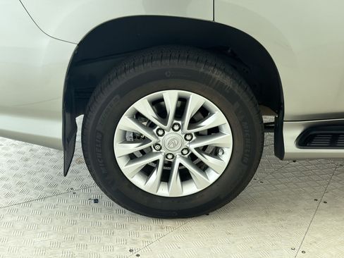 Used 2022 Lexus GX 460 Premium AWD/4WD image 12