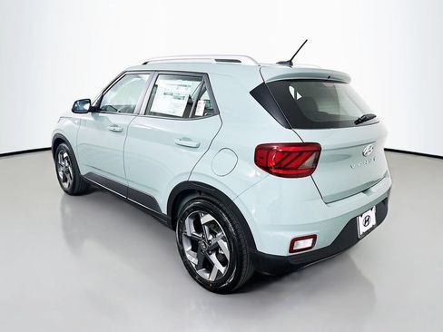 New 2026 Hyundai Venue SEL FWD image 7