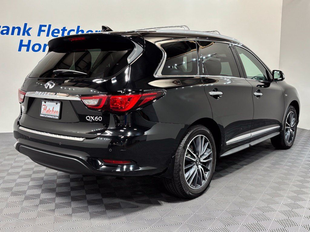 Used 2018 INFINITI QX60 Luxe w/ Deluxe Technology Package AWD/4WD image 6