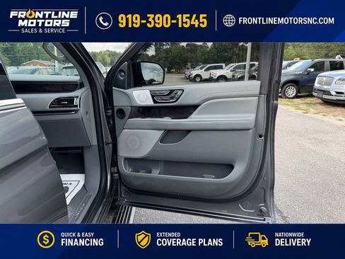 Used 2021 Lincoln Navigator Reserve w/ Luxury Package AWD/4WD image 11