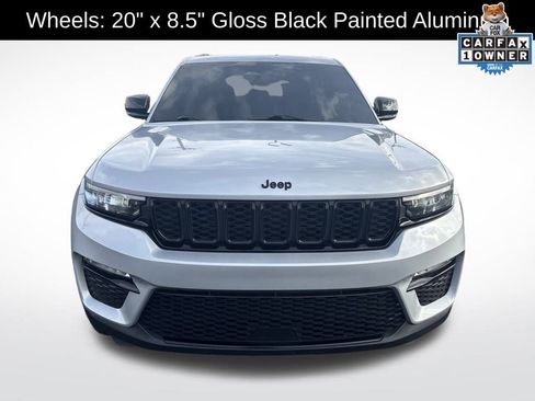 Certified 2023 Jeep Grand Cherokee Limited w/ Black Appearance Package image 11