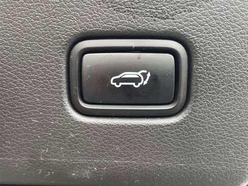 Used 2021 Hyundai Palisade Calligraphy w/ Cargo Package image 9