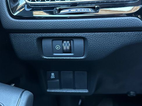 Used 2025 Honda Civic LX image 26