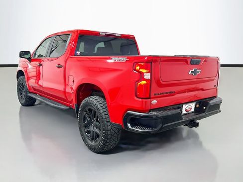 Used 2024 Chevrolet Silverado 1500 LT Trail Boss w/ LPO, Dark Essentials Package AWD/4WD image 6