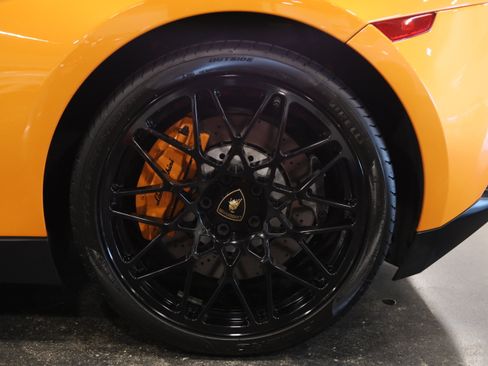 Used 2012 Lamborghini Gallardo LP 550-2 RWD image 14