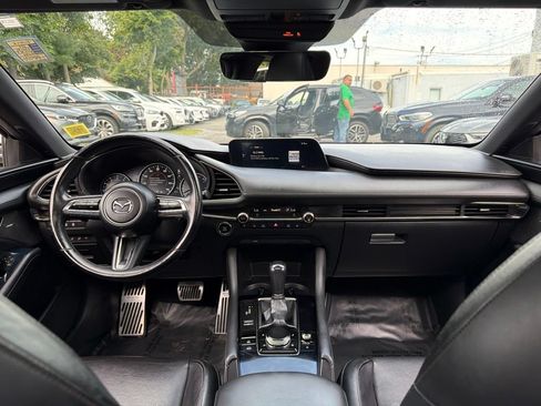 Used 2021 MAZDA MAZDA3 Hatchback w/Premium Plus Pkg AWD/4WD image 19