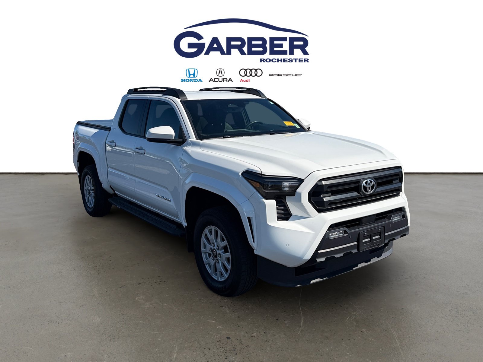 Used 2024 Toyota Tacoma SR5 AWD/4WD image 7
