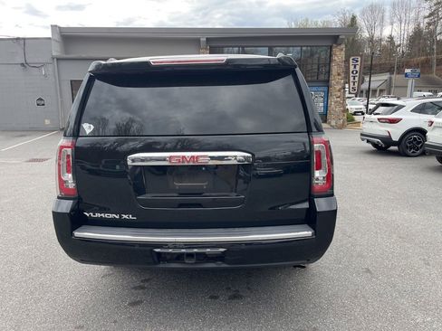 Used 2017 GMC Yukon XL Denali w/ Open Road Package image 20