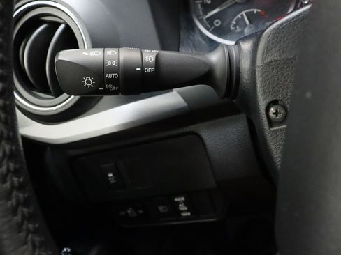 Used 2023 Toyota Tacoma TRD Sport AWD/4WD image 25