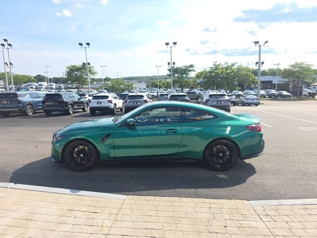 Used 2025 BMW M4 Coupe w/ Executive Package RWD image 5