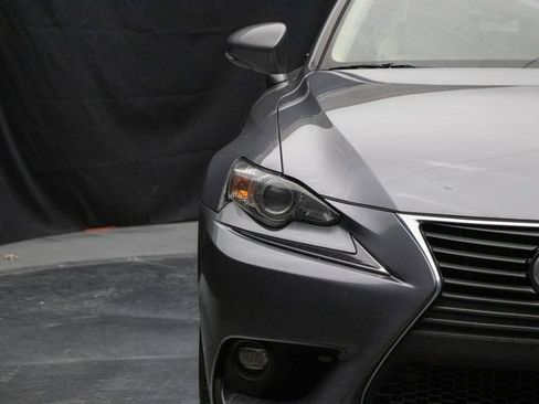 Used 2016 Lexus IS 300 AWD image 5