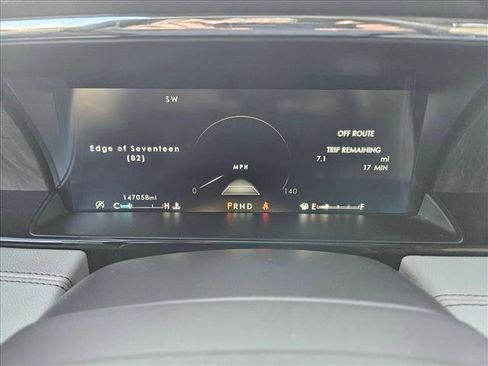 Used 2018 Lincoln Navigator Select w/ Technology Package image 10