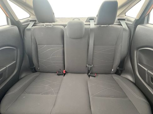 Used 2016 Ford Fiesta SE w/ Cold Weather Package FWD image 13