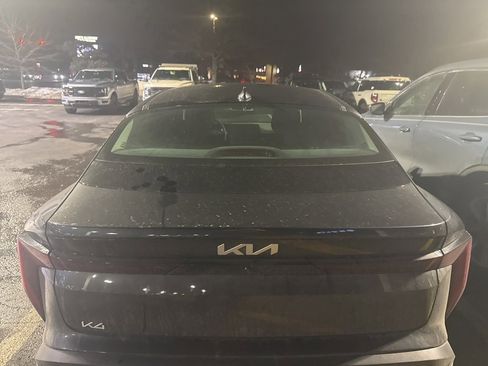 Used 2025 Kia K4 LXS image 5