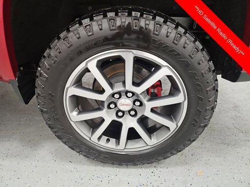 Used 2021 GMC Canyon Denali image 10