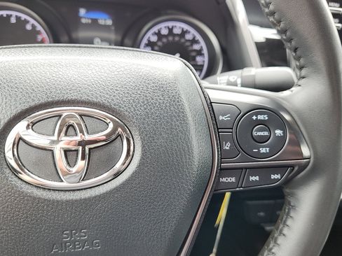 Certified 2024 Toyota Camry SE FWD image 17