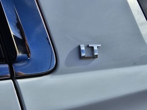 Used 2018 Chevrolet Tahoe LT image 35