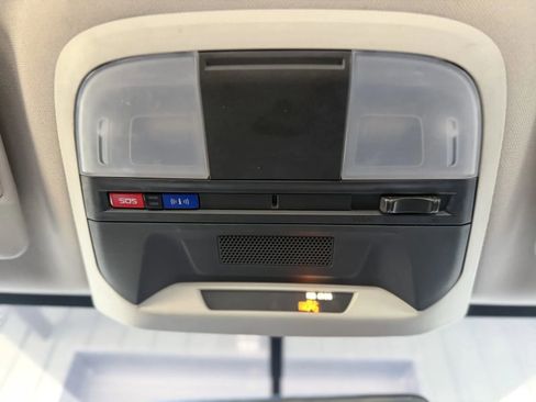 Used 2022 Subaru Crosstrek 2.0i Premium image 35