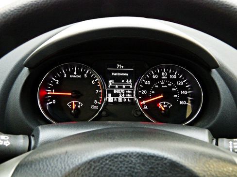 Used 2013 Nissan Rogue S w/ Special Edition Pkg AWD/4WD image 15