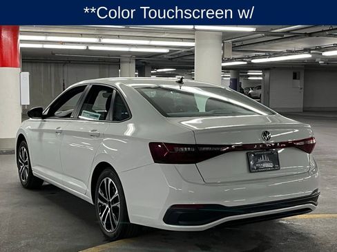 Used 2026 Volkswagen Jetta Sport FWD image 5