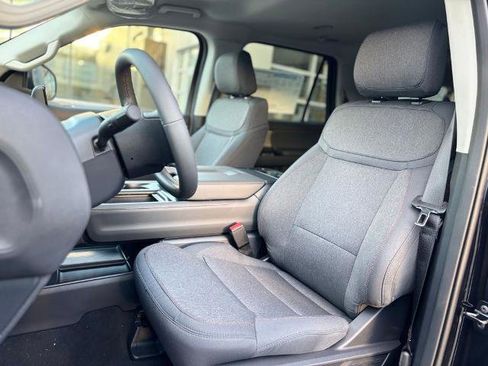 New 2025 Ford Expedition Max Active AWD/4WD image 17