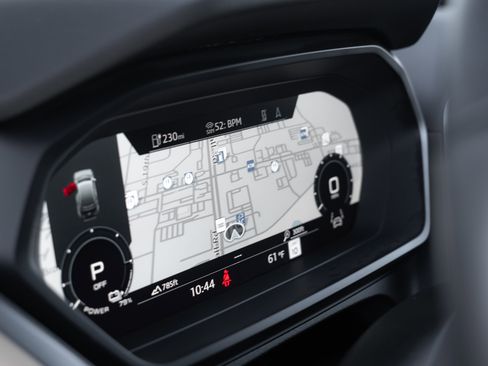 Certified 2024 Audi Q4 e-tron Premium Plus w/ Premium Plus AWD/4WD image 13