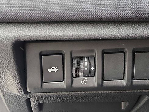 Used 2024 Subaru Legacy Premium AWD/4WD image 25