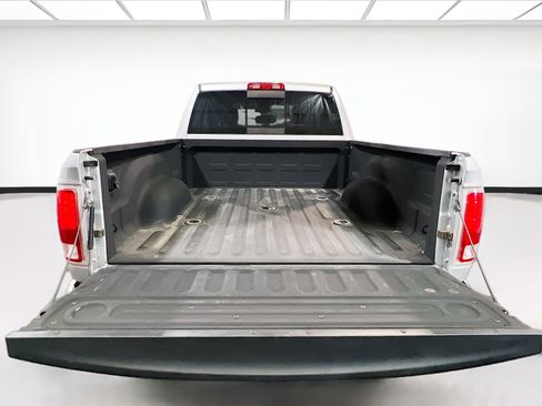 Used 2016 RAM 2500 Laramie AWD/4WD image 20
