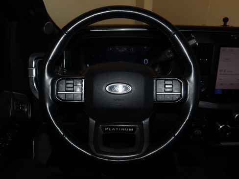 Used 2024 Ford F350 Platinum w/ Tremor Off-Road Package AWD/4WD image 25