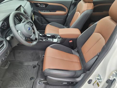Certified 2026 Subaru Forester Touring AWD/4WD image 5