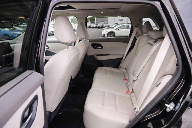 Certified 2023 Nissan Rogue SL w/ SL Premium Package AWD/4WD image 11