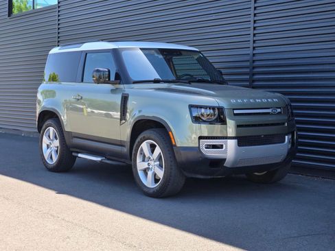 Used 2021 Land Rover Defender 90 First Edition AWD/4WD image 4