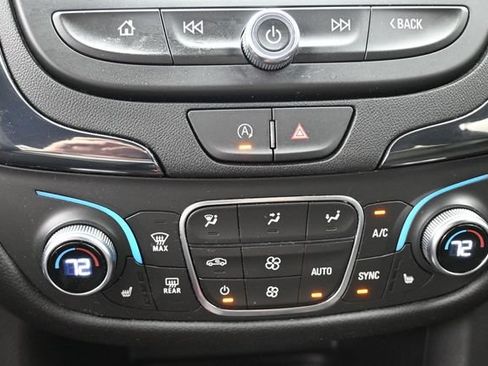 Used 2023 Chevrolet Equinox RS w/ RS Leather Package AWD/4WD image 29