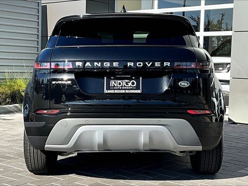 Used 2023 Land Rover Range Rover Evoque S image 4