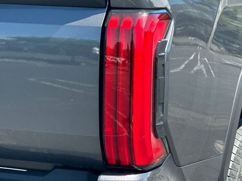 Used 2025 Toyota Tundra SR5 w/ SR5 Convenience Package AWD/4WD image 47