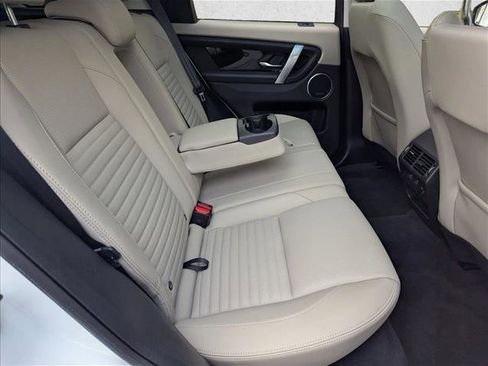 Certified 2025 Land Rover Discovery Sport S image 21