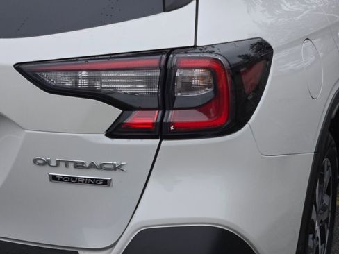 Certified 2021 Subaru Outback Touring w/ Popular Package #2 image 9