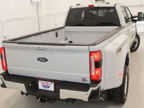 New 2025 Ford F350 Lariat w/ Lariat Ultimate Package image 38