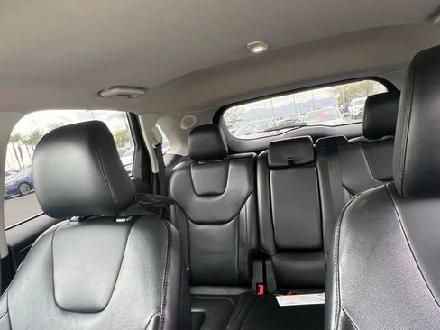 Used 2022 Ford Edge Titanium w/ Equipment Group 301A image 6