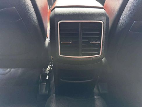 Used 2024 Kia Sportage SX image 40