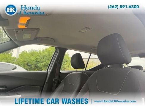 Used 2020 Nissan Kicks SV FWD image 7