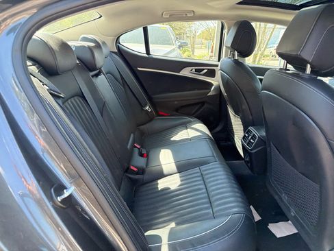 Used 2021 Genesis G70 2.0T w/ Elite Package image 20