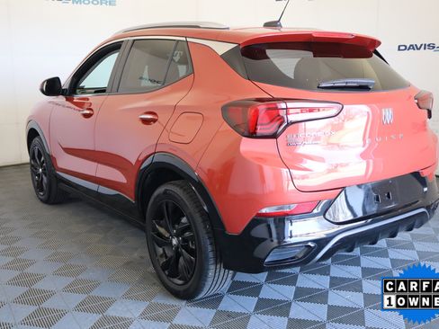 Used 2024 Buick Encore GX Sport Touring image 10