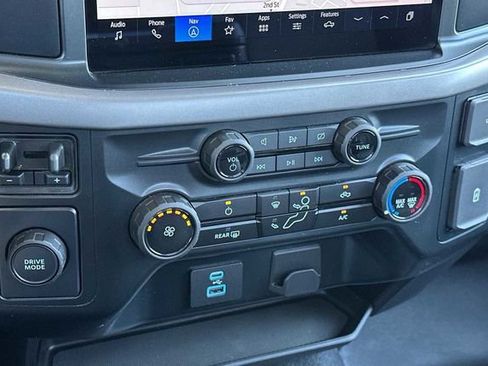 Used 2024 Ford F150 XL w/ Equipment Group 103A High image 17