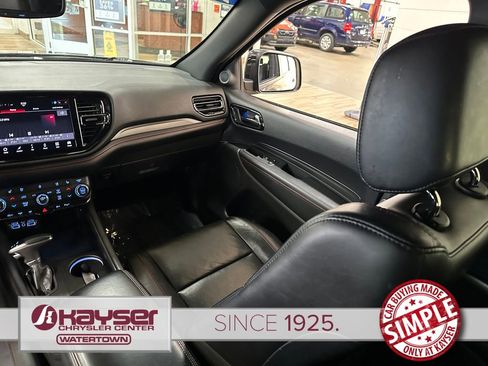 Used 2024 Dodge Durango GT AWD/4WD image 14