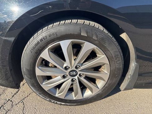 Used 2016 Hyundai Sonata Sport w/ Option Group 02 image 10