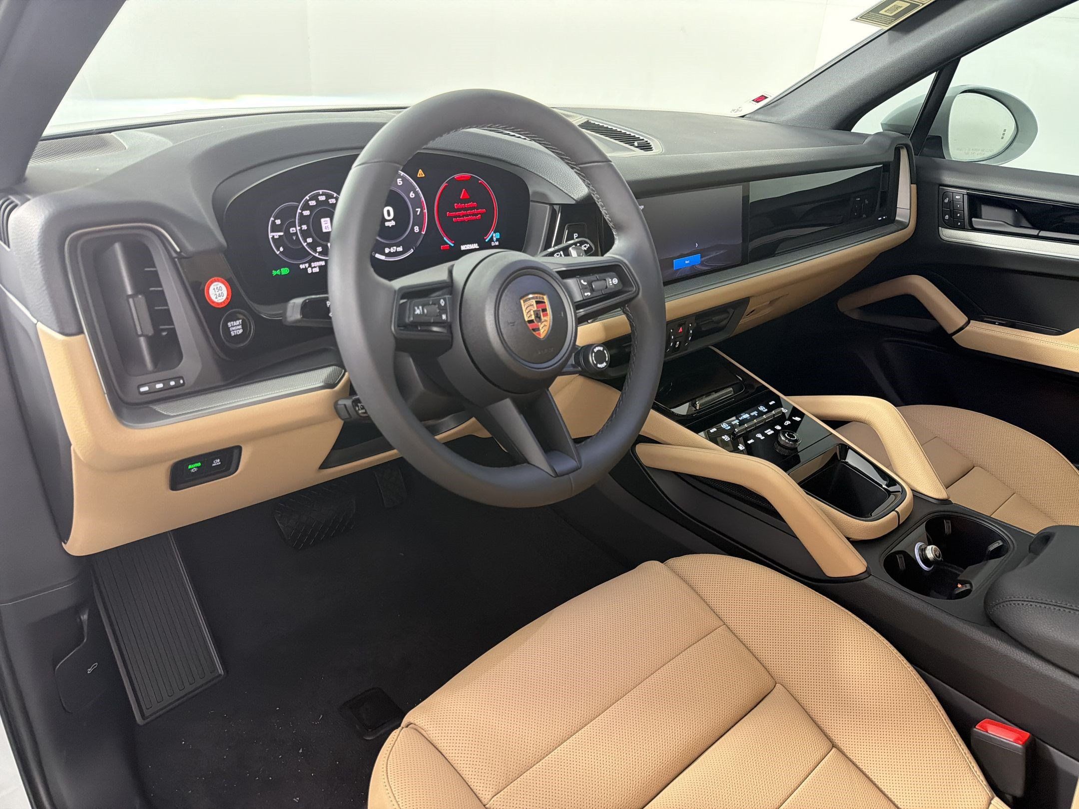 Used 2026 Porsche Cayenne AWD/4WD image 4
