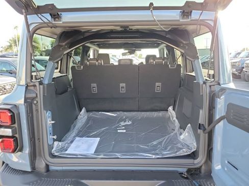 New 2025 Ford Bronco Raptor w/ Interior Carbon Fiber Pack AWD/4WD image 21