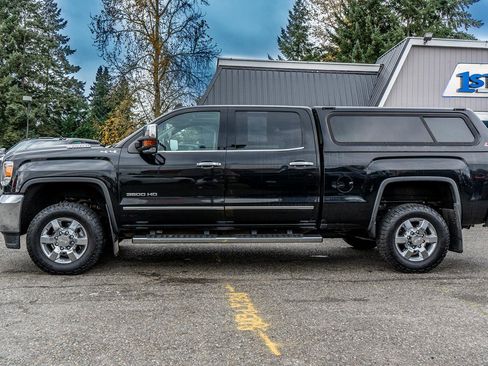 Used 2019 GMC Sierra 3500 SLT image 12
