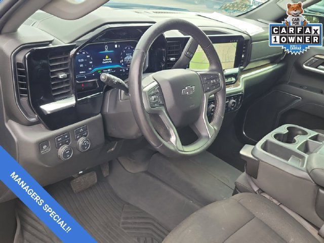 Used 2022 Chevrolet Silverado 1500 RST AWD/4WD image 16